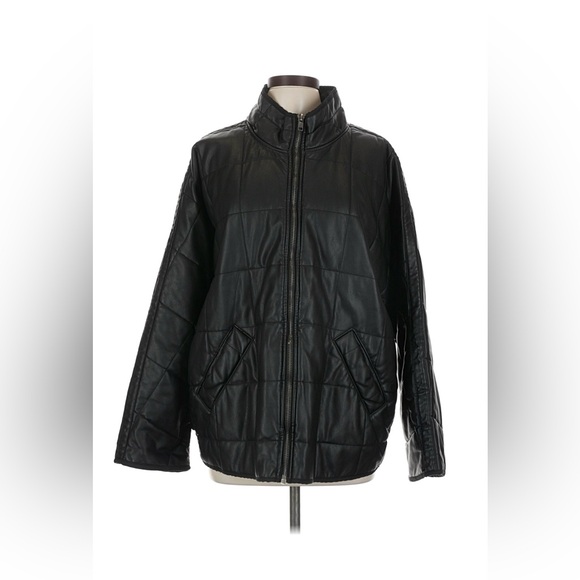 FREE PEOPLE We the Free Black Vegan Leather Quilted Dolman Jacket EUC Size Large - Picture 2 of 7